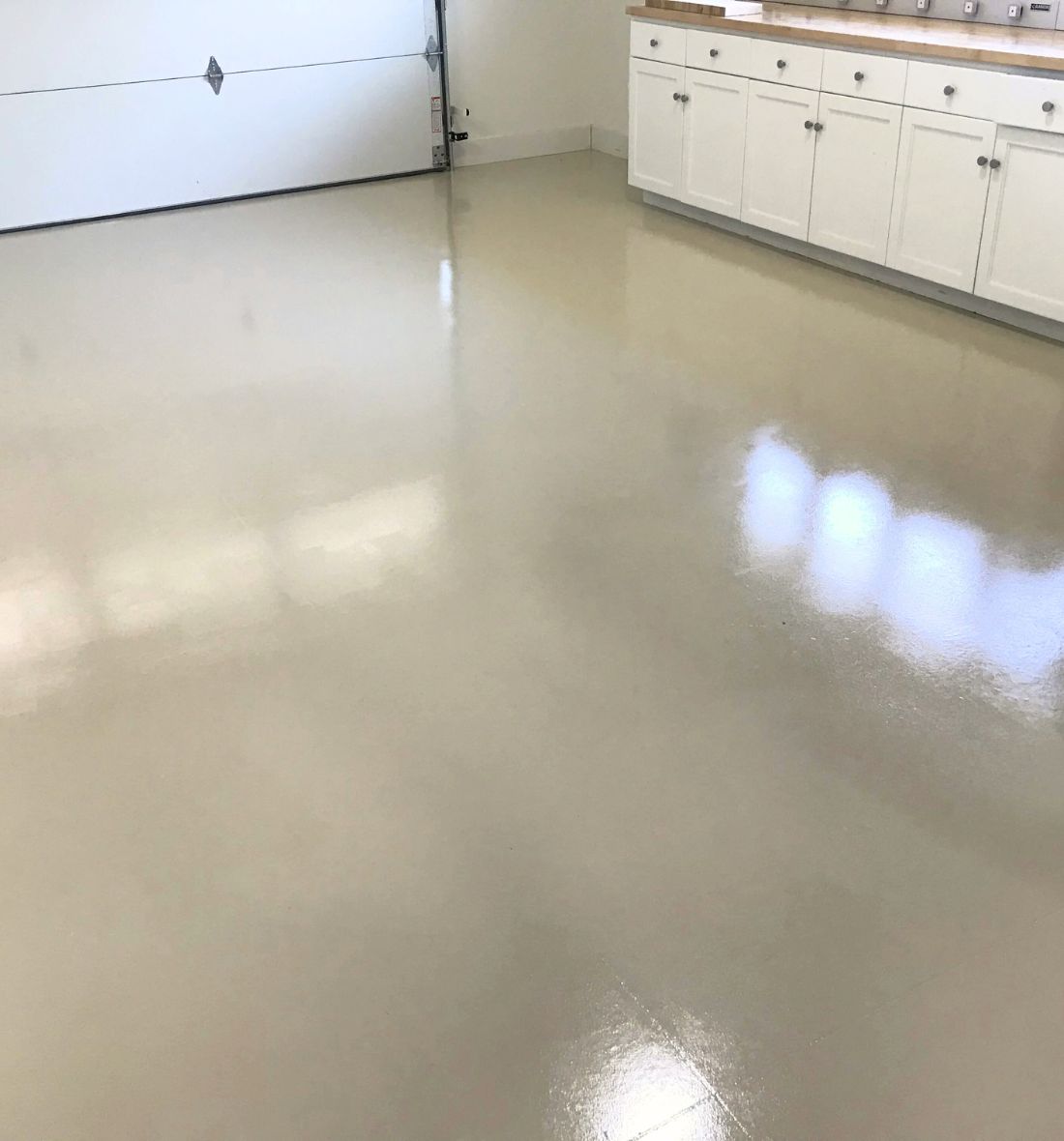 Epoxy Floor Solid Color: